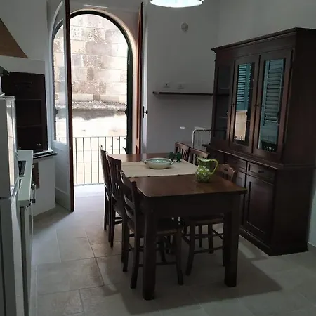 La Nina & La Nzina オートラント